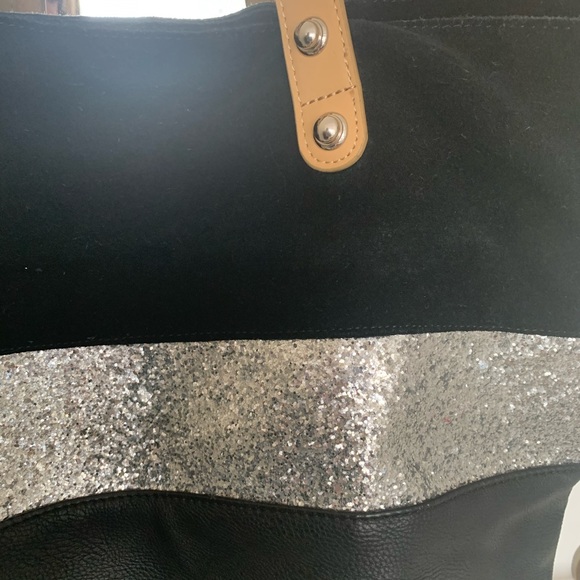 Steve Madden tote size bag - Picture 7 of 11